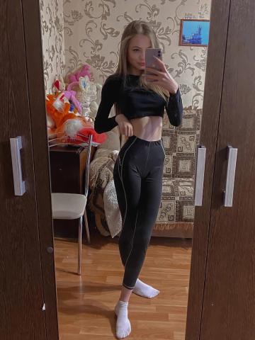 Проститутка Юна